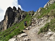 19 Torrione d'Alben con a  sx sent. per Baita Nembrini (1780 m)